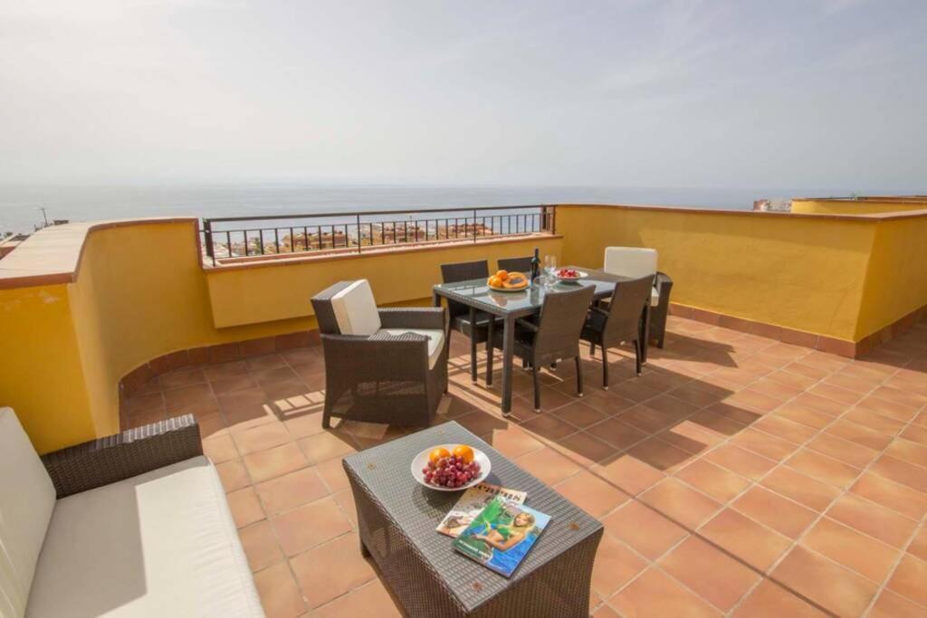 Casa Tres Vistas Luxury Apartment With Stunning Views To The Ocean プエルト・デ・サンティアゴ エクステリア 写真